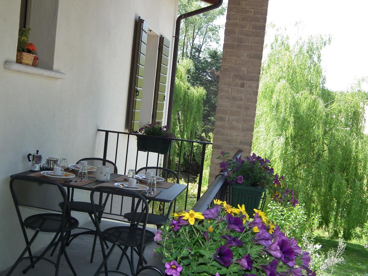 L'Isolo B&B E Case Vacanza Monzambano Ngoại thất bức ảnh