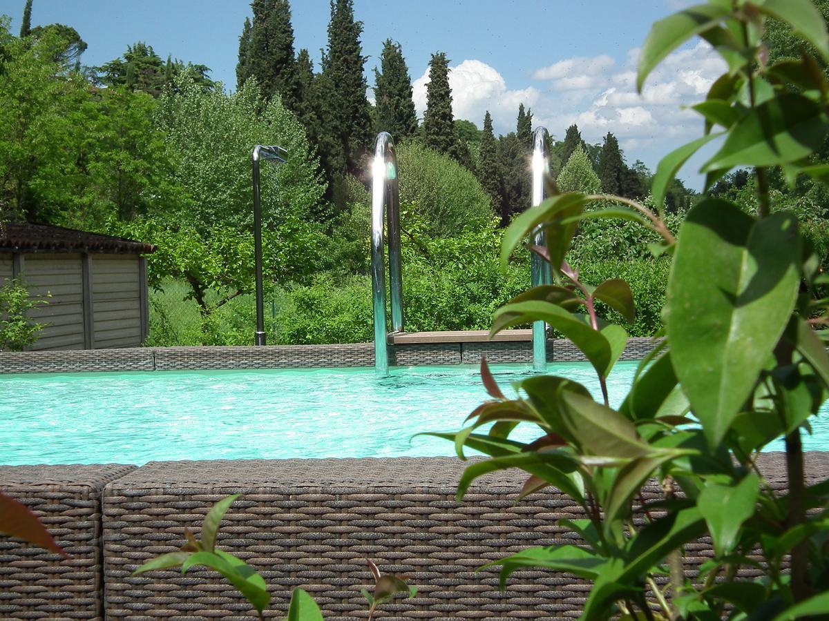 L'Isolo B&B E Case Vacanza Monzambano Ngoại thất bức ảnh